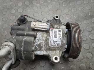 Компрессор кондиционера, ориг. номер 13250604, 13271264, Opel Astra 2006-2014