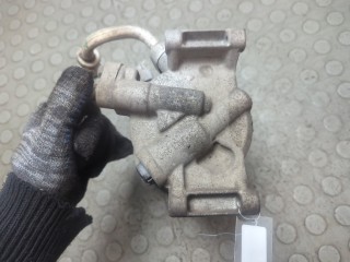 Компрессор кондиционера, ориг. номер 883100D380, Toyota Yaris 2010-2014