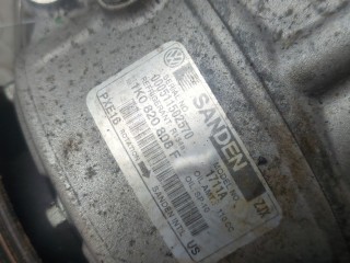 Компрессор кондиционера, ориг. номер 1K0820808F, Volkswagen Jetta 2014-2019