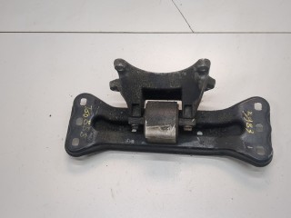 Подушка крепления КПП, ориг. номер A2122400418, Mercedes C W204 2007-2011