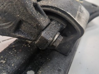 Подушка крепления КПП, ориг. номер A2122400418, Mercedes C W204 2007-2011