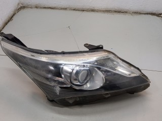 Фара (передняя) правая, ориг. номер 8113005340, Toyota Avensis 3 2011-2015