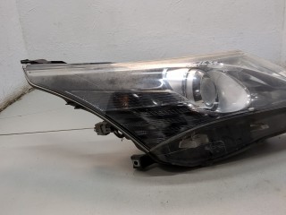 Фара (передняя) правая, ориг. номер 8113005340, Toyota Avensis 3 2011-2015
