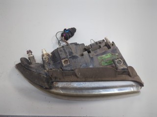 Фара (передняя) правая, ориг. номер 8D0941004AM, Audi A4 1994-1999