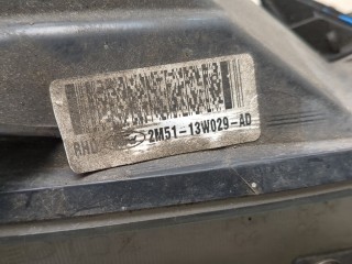 Фара (передняя) правая, Ford Focus 2001-2005