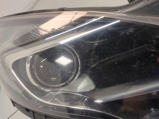 Фара (передняя) правая, Opel Zafira 2008-2014