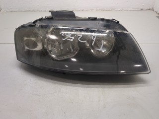 Фара (передняя) правая, ориг. номер 8P0941004L, Audi A3 2004-2008