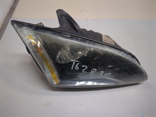 Фара (передняя) правая, Ford Focus 2001-2005
