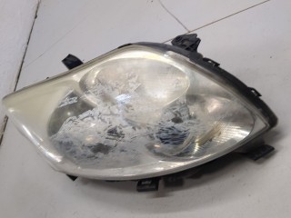 Фара (передняя) правая, Toyota Auris 2006-2010
