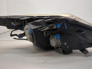 Фара (передняя) левая, ориг. номер 8117005340, Toyota Avensis 3 2011-2015
