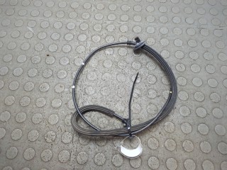 Трос капота, ориг. номер 561823535, 561823533, Volkswagen Passat (USA)