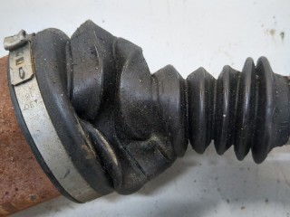 Полуось (приводной вал, шрус) левая передняя, ориг. номер 561407271AA, Volkswagen Passat (USA)