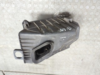 Корпус воздушного фильтра, Audi A4 2000-2006