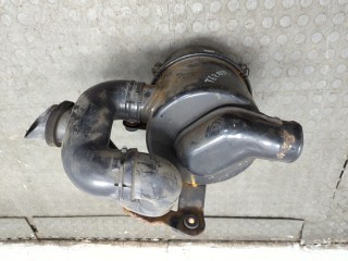 Корпус воздушного фильтра, Mitsubishi Montero Sport 2000-2005