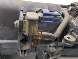 Корпус воздушного фильтра, Nissan Micra K12E 2003-2005