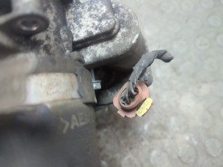Заслонка дроссельная, ориг. номер 351002F000, Hyundai Santa Fe 2004-2012