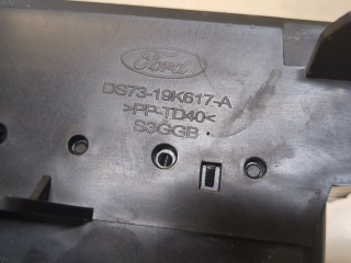 Дефлектор обдува салона левый, ориг. номер DS7Z19893CE, Ford Fusion