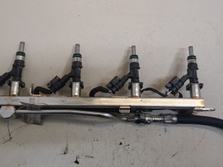 Форсунка топливная, ориг. номер 13538665633, 8665633, 8744746, 13538744746, BMW X1 U11, U12