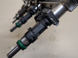 Форсунка топливная, ориг. номер 13538665633, 8665633, 8744746, 13538744746, BMW X1 U11, U12