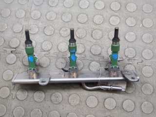 Форсунка топливная, ориг. номер 166008494R, 175204021R, Dacia Sandero 2020-2026