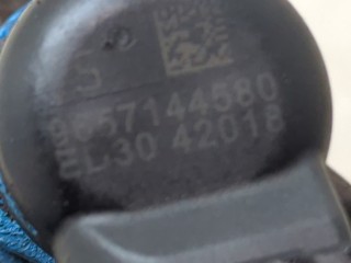 Форсунка топливная, ориг. номер 9657144580, 1980J4, 1980J5, 1980J6, Citroen C5 2004-2008