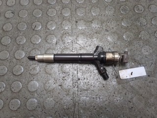 Форсунка топливная, ориг. номер 2367009130, Toyota Avensis 2 2006-2009