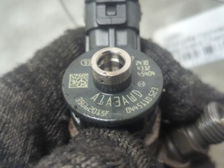 Форсунка топливная, ориг. номер 0445110523, 68211301AA, RLX11301AA, Jeep Grand Cherokee 2013-2016