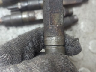 Форсунка топливная, ориг. номер 074130201J, 074130201JX, Volkswagen Transporter 1990-2003