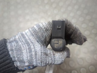 Форсунка топливная, ориг. номер 8200294788, Renault Megane 2008-2014