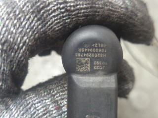 Форсунка топливная, ориг. номер 8200294788, Renault Megane 2008-2014