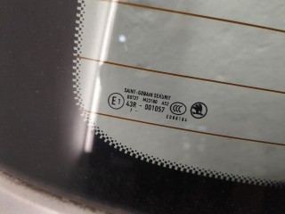 Щеткодержатель левый задний, Skoda Fabia 2007-2010