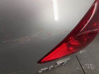 Щеткодержатель левый задний, Peugeot 3008 2009-2013