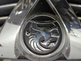 Решетка радиатора, Opel Zafira B 2008-2014