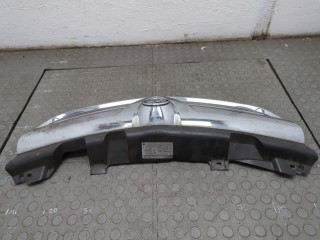 Решетка радиатора, Opel Zafira B 2008-2014