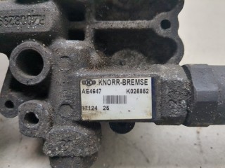 Кран масловлагоотделителя (разгрузка), ориг. номер 5801681033, 42575613, Iveco EuroCargo 3