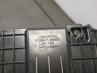 Пластик панели торпеды правый передний, Hyundai Staria US4