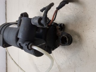 Блок клапанов, ориг. номер A2513200158, Mercedes R W251