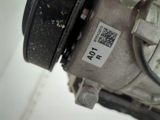 Рампа (рейка) топливная, ориг. номер 314002F600, Hyundai Staria US4