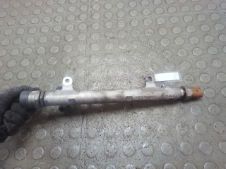 Рампа (рейка) топливная, Volkswagen Passat 2005-2010