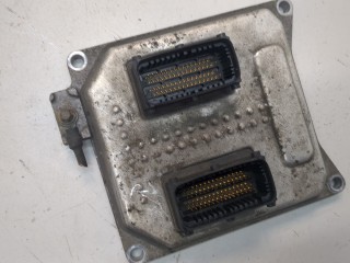 Блок управления двигателем, ориг. номер 55564081, Opel Astra 1998-2009