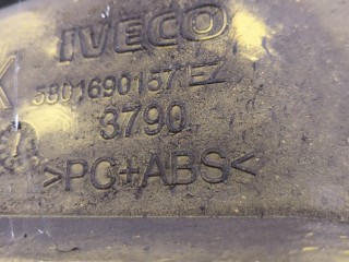 Дефлектор (обтекатель) кабины правый, ориг. номер 5801690105, Iveco EuroCargo 3