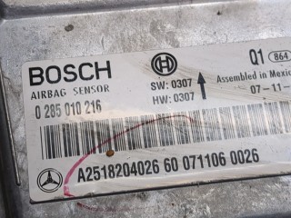 Блок управления подушками безопасности, ориг. номер A2518204026, 0285010216, Mercedes R W251