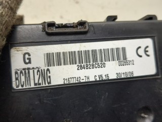 Блок комфорта, ориг. номер 21677742, Nissan Micra K12E