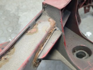 Замок капота, Ford Focus 2004-2008