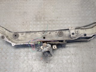 Рамка капота, Nissan Note E11 2008-2013
