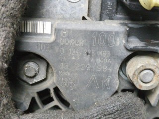 Генератор, ориг. номер 0124325163, 93190829, 13229984, Opel Zafira B 2008-2014