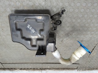 Бачок омывателя, Audi A1 2010-2014