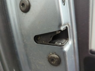 Ручка двери наружная левая задняя, ориг. номер 5N0839885F, 1K8837205A, Skoda Superb 2008-2013