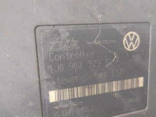 Блок АБС, насос (ABS, ESP, ASR), ориг. номер 1J0907379S, Volkswagen Beetle 1997-2005