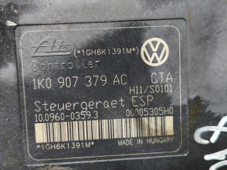 Блок АБС, насос (ABS, ESP, ASR), ориг. номер 1K0907379AC, Volkswagen Golf 2003-2009